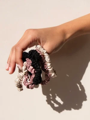 Drowsy-Sleep-Co-Silk-Scrunchies_0009_7