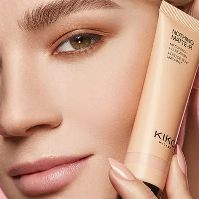 KIKO Nothing Matte-r: ilgai išliekantis matinis toninis kremas