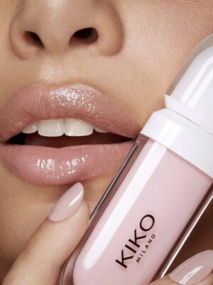 KIKO PUTLINANTIS IR GLOTNINANTIS LŪPŲ KREMAS 01