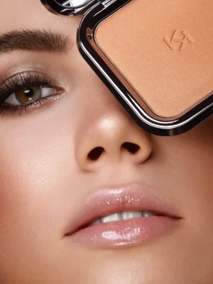 KIKO BRONZINĖ PUDRA SU ŠVYTĖJIMO EFEKTU