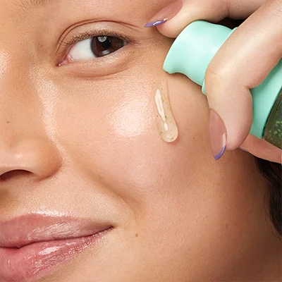 KIKO GELINIS VEIDO PRAUSIKLIS SU ALYVUOGIŲ MIKROSFEROMIS